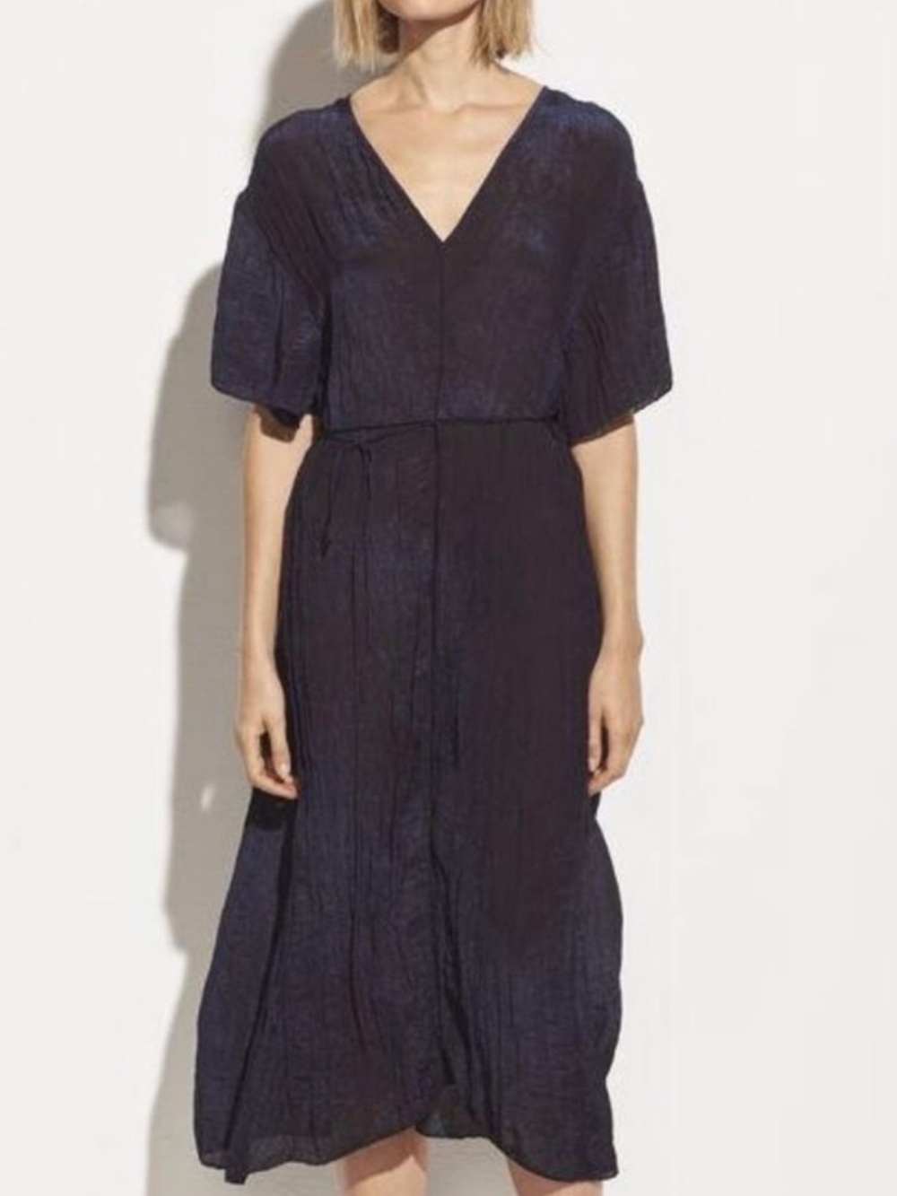 Vince V Neck Short Sleeve Blue Crinkle A-line Satin Midi Sheer Dress Size Large